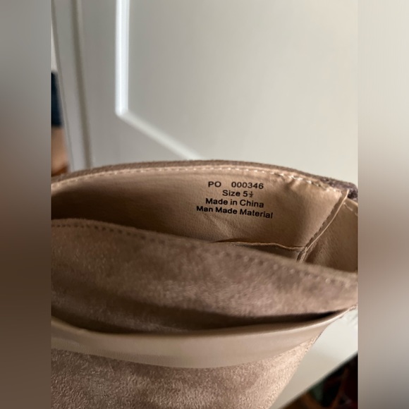 Journee Collection stiletto peep toe booties - Picture 5 of 7